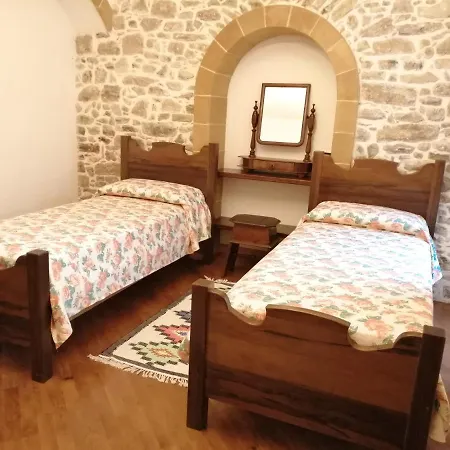Holiday home Dimora Delle Ortensie *